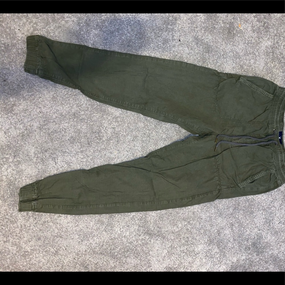 American Eagle Joggers